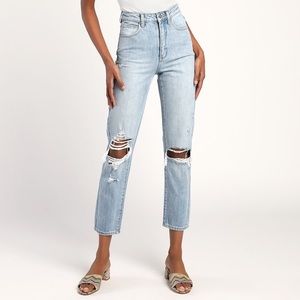 🆕 94 High Slim Light Wash Distressed Jeans
